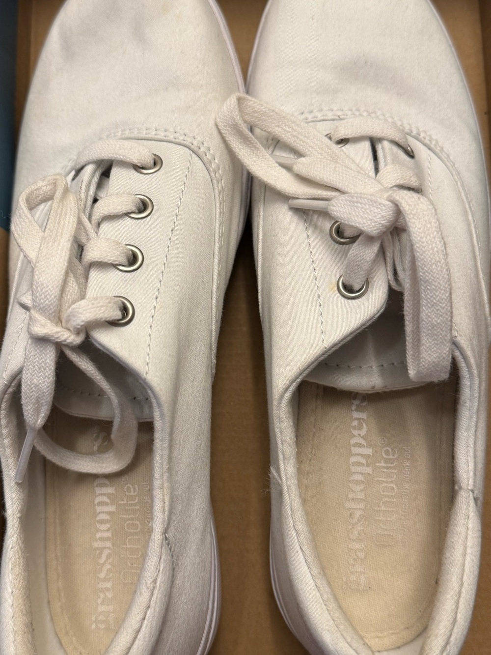 Grasshoppers ortholite sneakers made for comfortable walking!